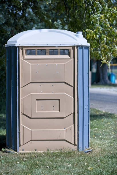 Portable Toilet Options We Offer in Greenville, RI